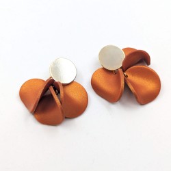 Honeyandmilk - Boucles d'oreilles BLOOM satinées